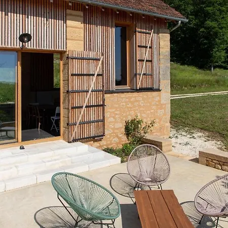 Couette-café D'hotes La Grange Milou 2*