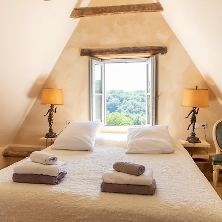 D'hotes Avec Piscine La Grange Milou Alojamento de Acomodação e Pequeno-almoço Beynac-et-Cazenac